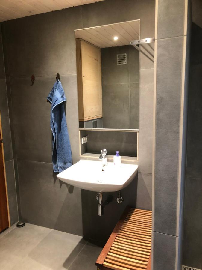Lindegaardapartment - Woods And Sea Hejls Екстериор снимка
